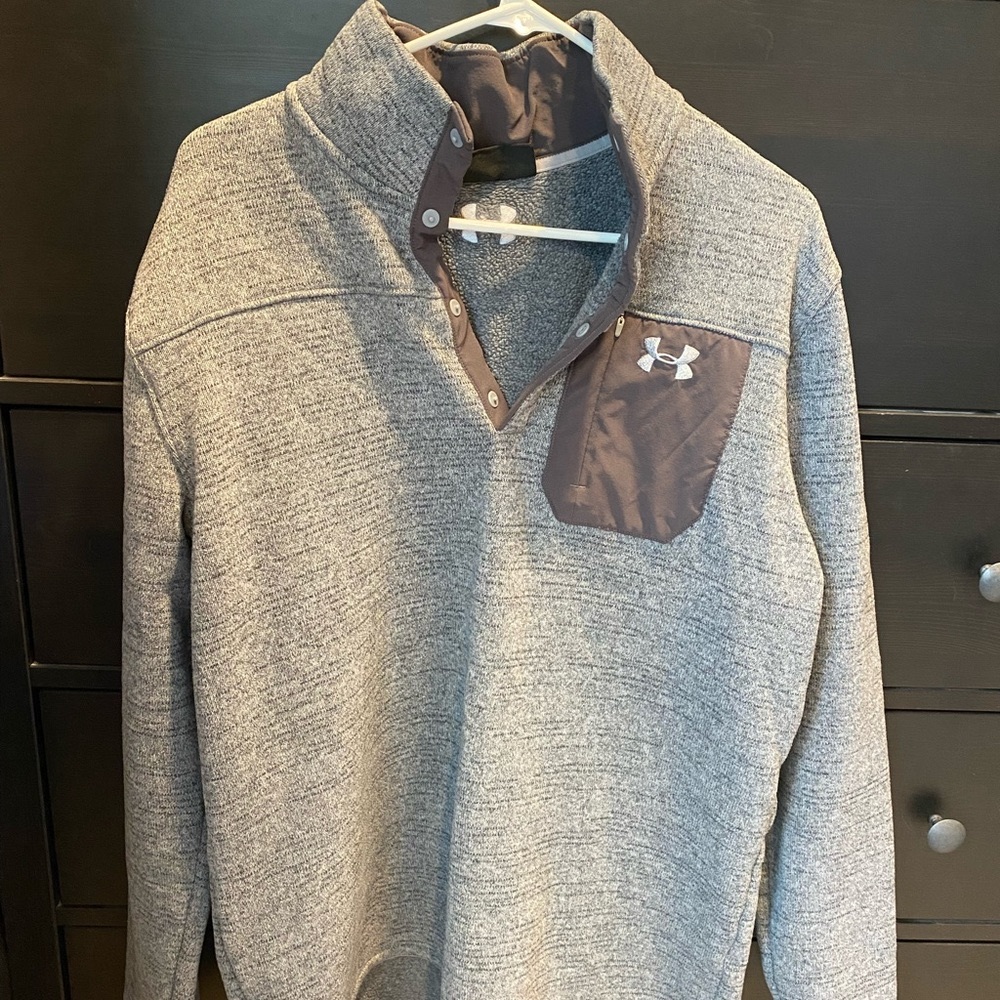 Mens under armour button up specialist sweater xl